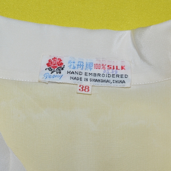 Vintage Silk Blouse by PEONY. Hand Embroidered. Made in Shanghai, China. 1950s - Picture 12 of 12